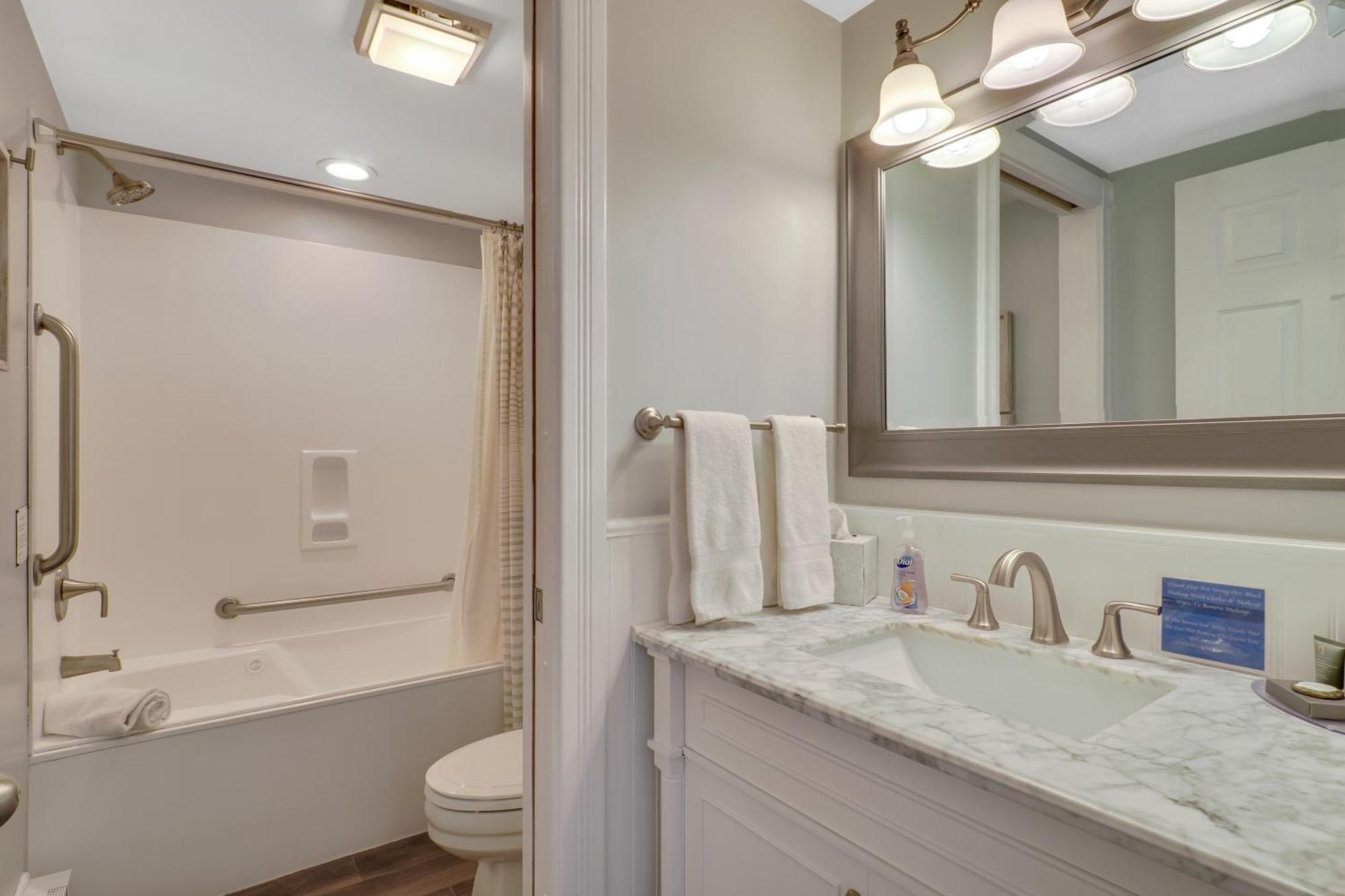 בוין סיטי 111 Water Street Inn מראה חיצוני תמונה